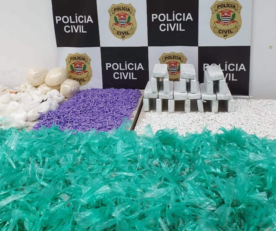 Prejuízo de R$ 330 mil ao tráfico: Deic fecha 'casas bombas' de facção criminosa