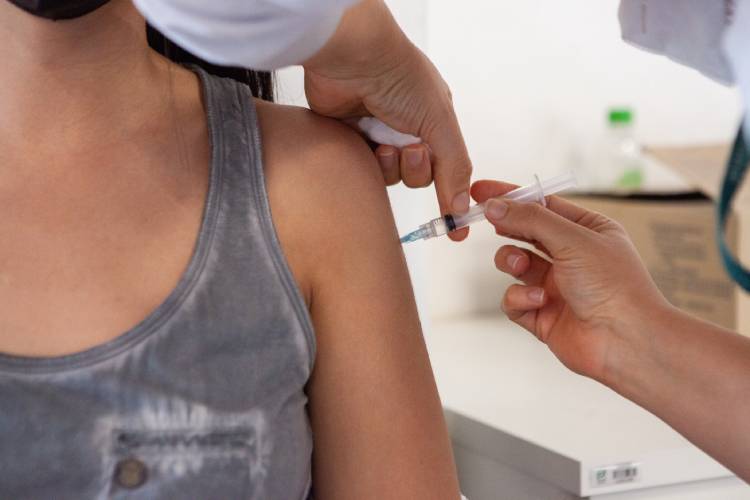 Vacinação contra a gripe é ampliada para toda a população em São Paulo