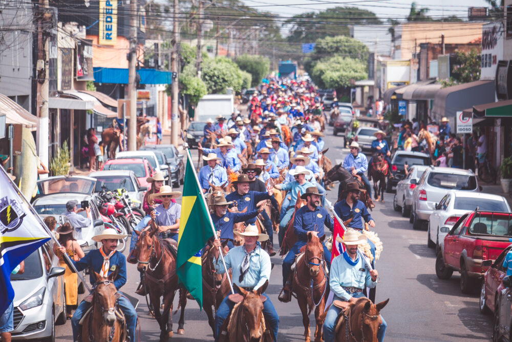 Castilho realiza a 1ª Cavalgada Acolhedora Tito Sampaio em celebração aos 72 anos da cidade