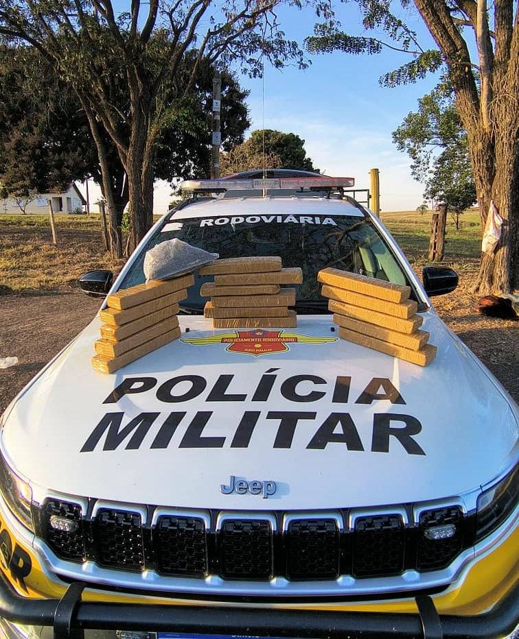 TOR prende passageira com drogas em ônibus na Rodovia Marechal Rondon, em Araçatuba