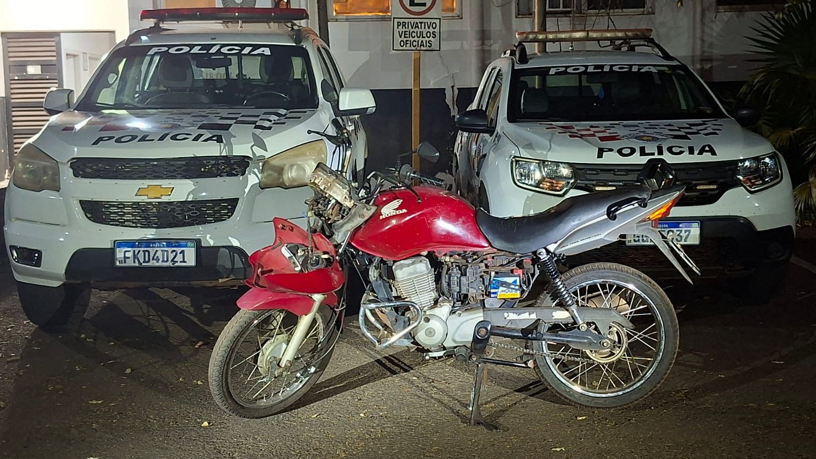 Polícia Militar recupera motocicleta furtada e apreende adolescente em Ilha Solteira