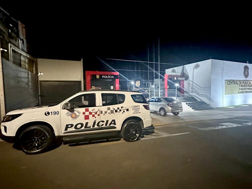 Homem em saída temporária é preso com faca e por dano qualificado em Andradina