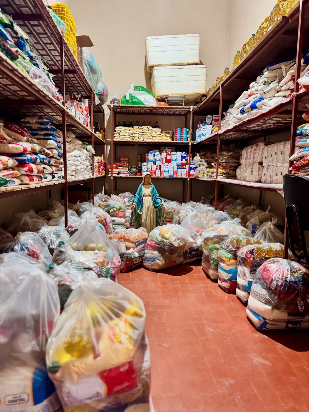 Paróquia Nossa Senhora das Graças encerra Cerco de Jericó com fé e arrecadação solidária em Andradina