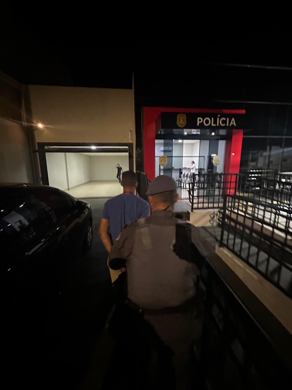 Homem é preso em Andradina por embriaguez ao volante e porte de simulacro de arma