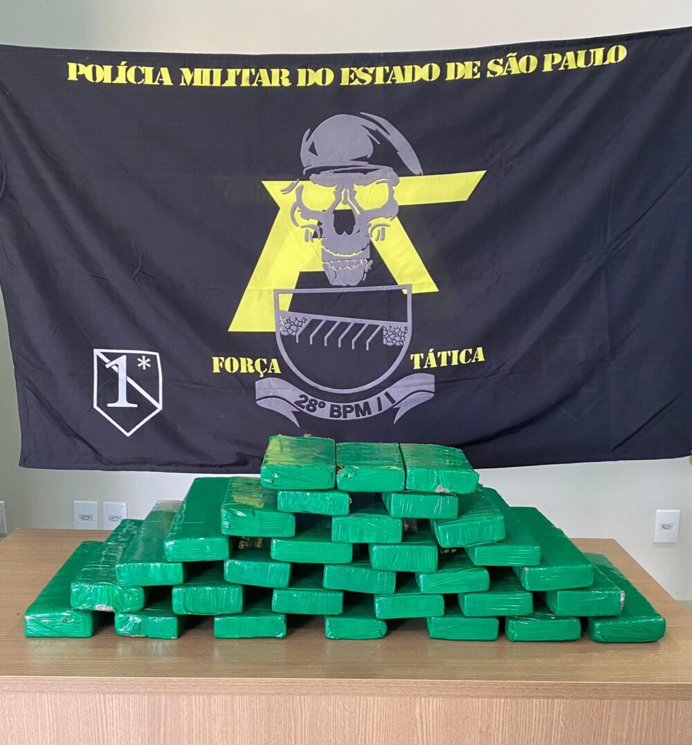 Força Tática apreende 22 kg de maconha e prende dois homens na zona rural de Andradina