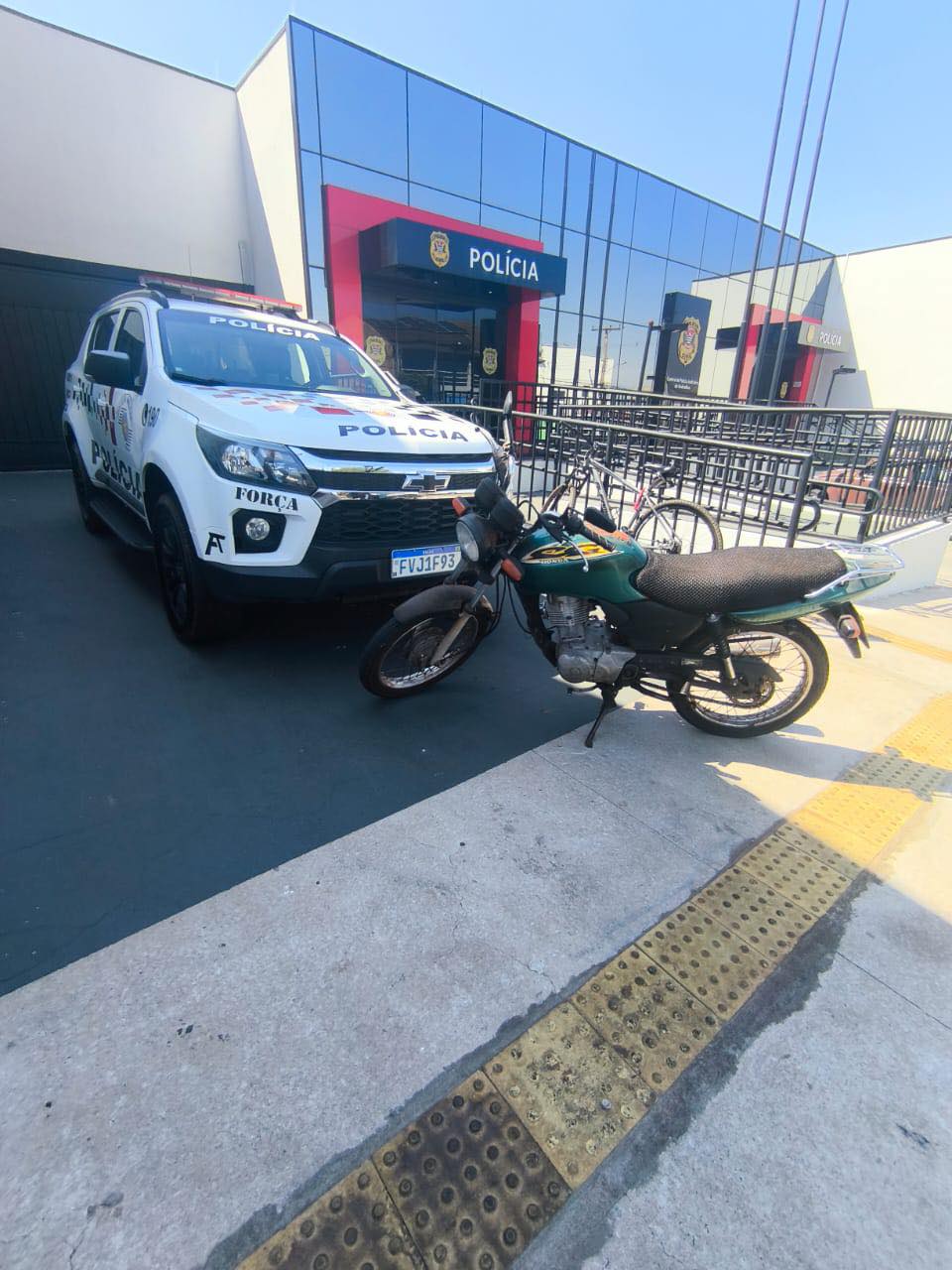 Homem é detido em Andradina com moto furtada em Nova Independência