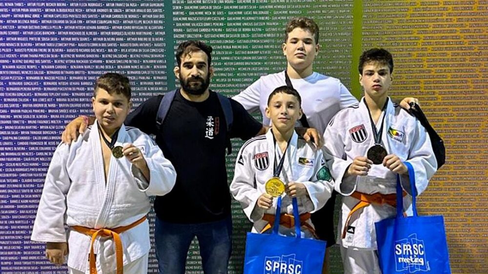 Araçatuba conquista ouro e bronzes no Meeting Interestadual de Judô em Blumenau