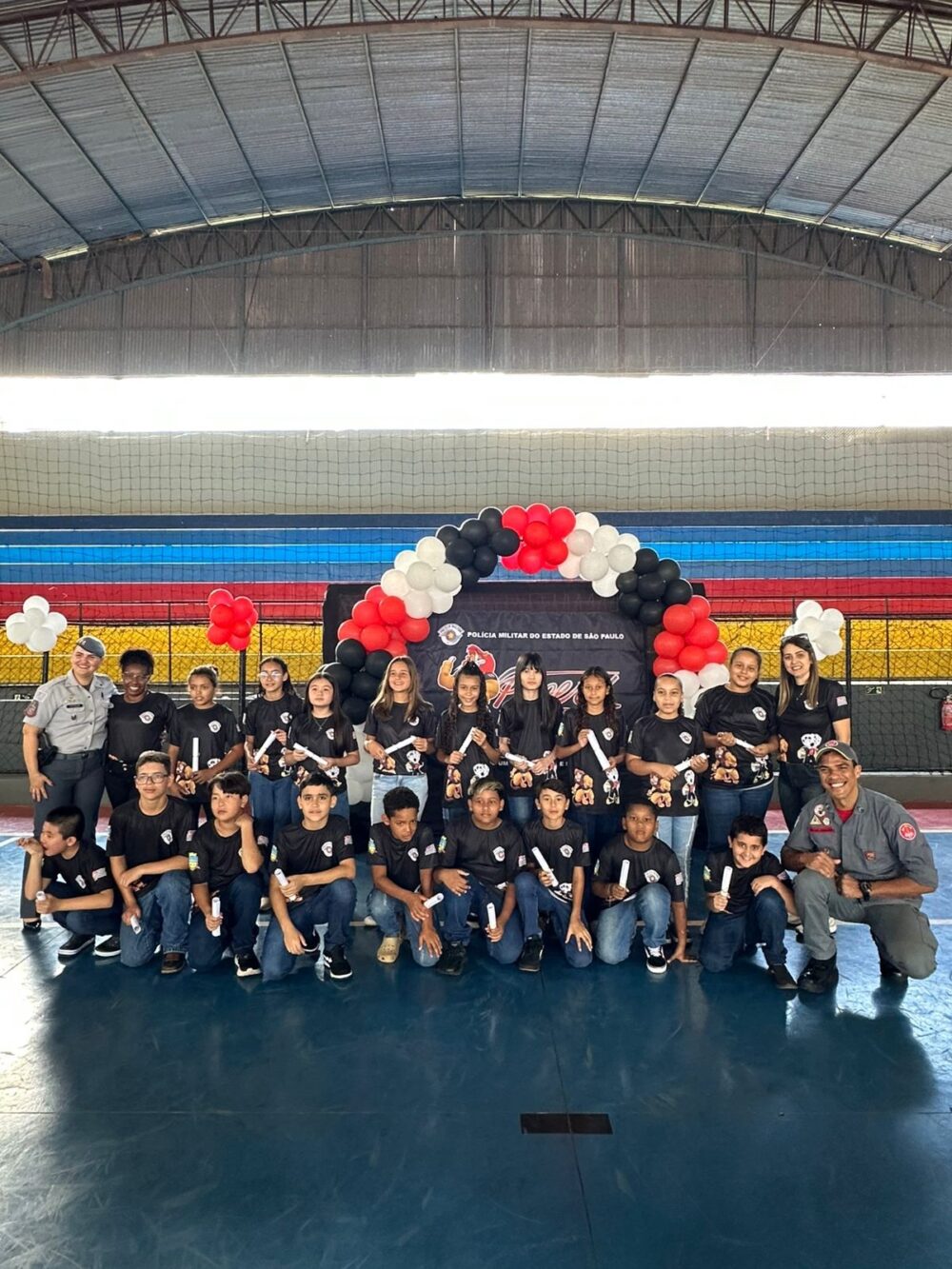 Mirandópolis celebra formatura do PROERD e Bombeiro na Escola com alunos da rede municipal