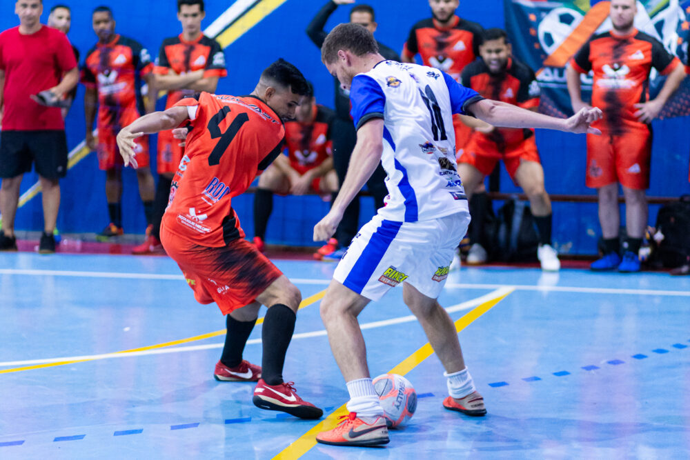 Sem grandes investimentos, Auto Cast surpreende e faz grande campanha de estreia no Futsal de Férias 2026