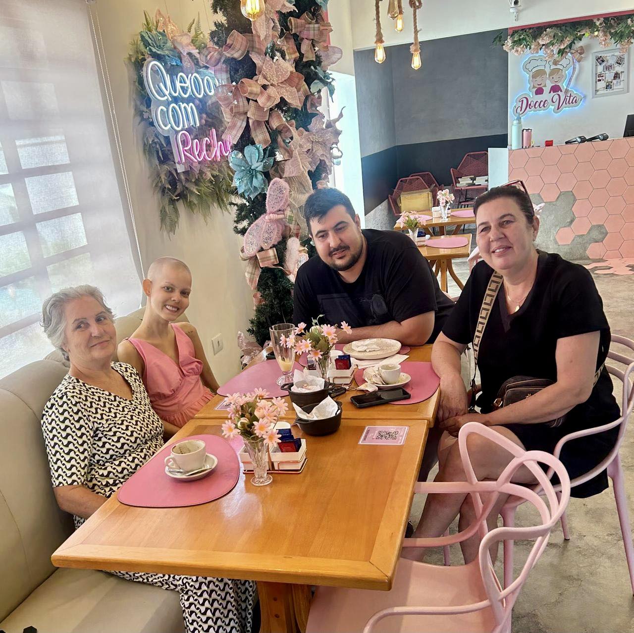 Santa Casa de Andradina promove ação humanizada e proporciona momento especial a paciente