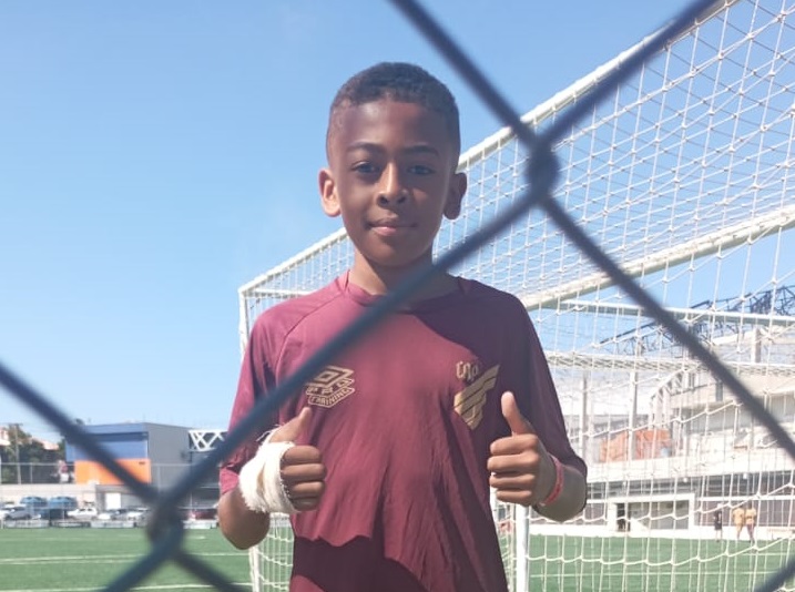 Jovem atleta de Andradina participa de avaliação no Athletico Paranaense após se destacar em competição regional