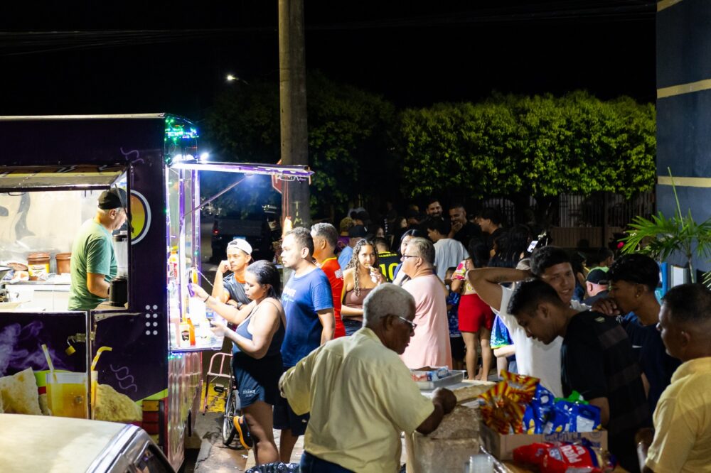 Futsal aquece economia em Castilho
