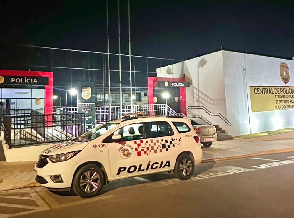 Homem é preso por furto e estelionato