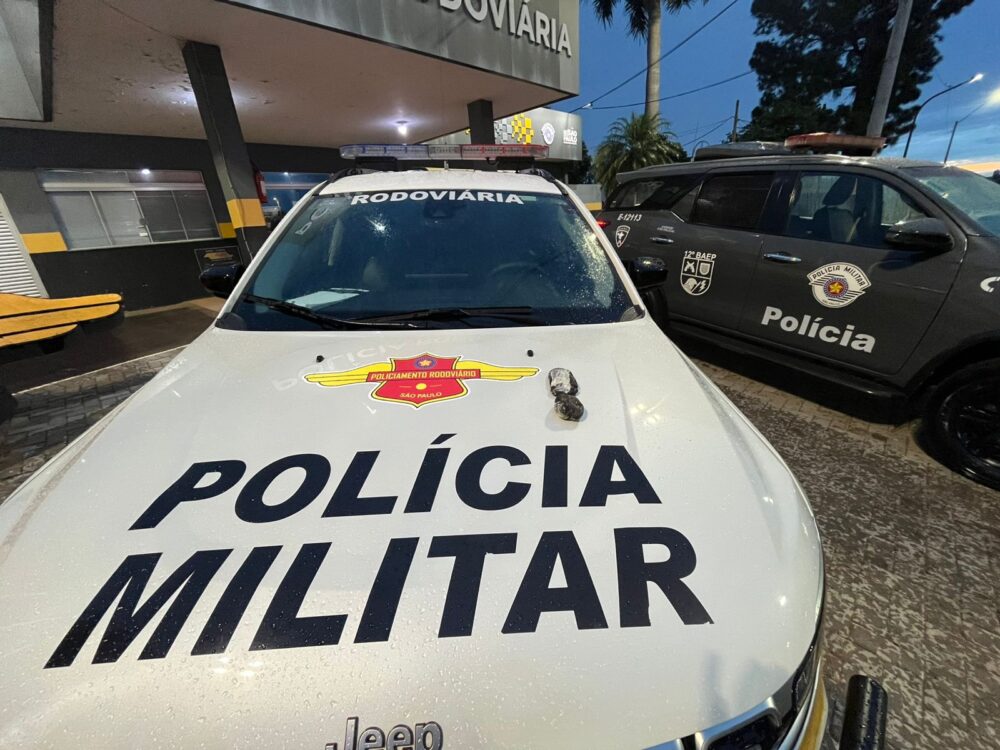 TOR e BAEP prendem passageiro com droga sintética em ônibus interestadual na Marechal Rondon