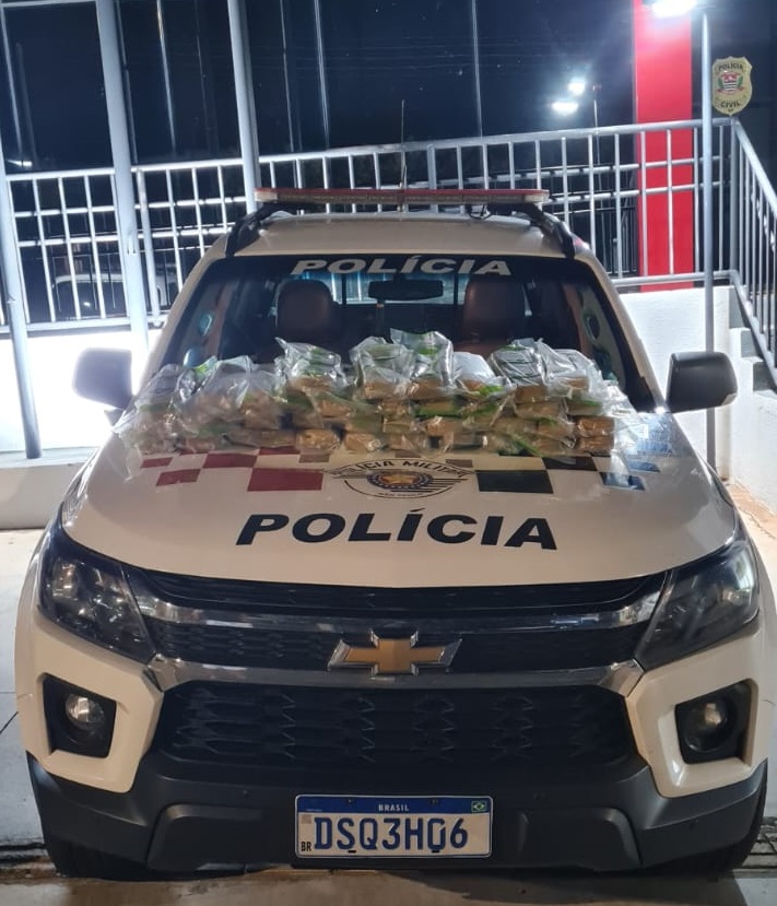 Jovem é presa com mais de 33 kg de maconha em Andradina