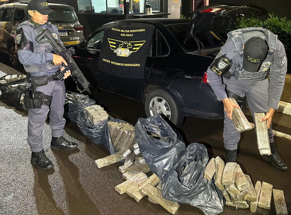 Rodoviária apreende 200 kg de maconha