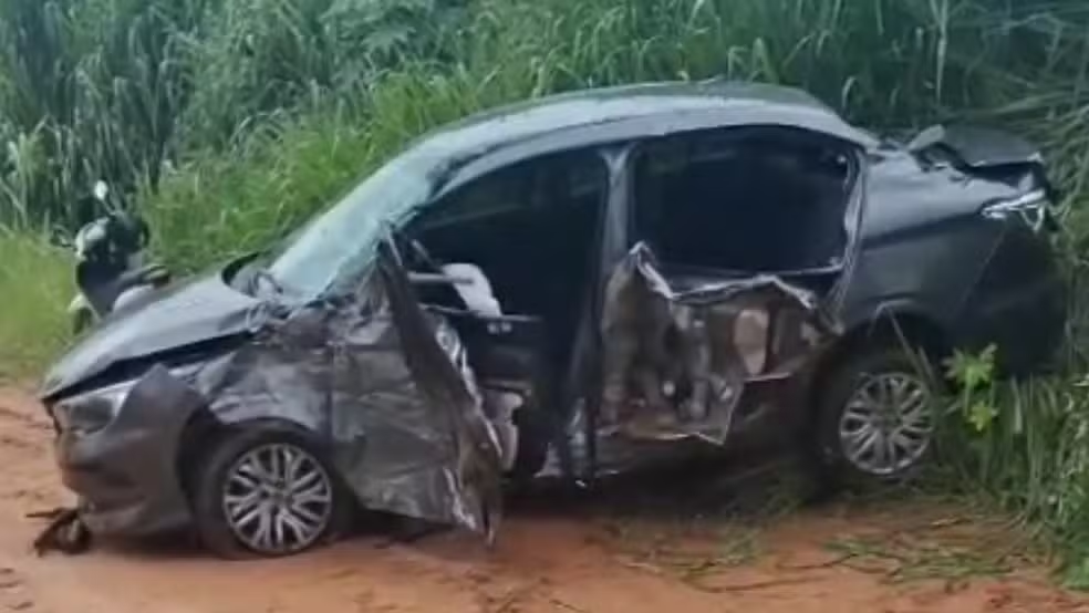 Colisão deixa quatro feridos na SP-310