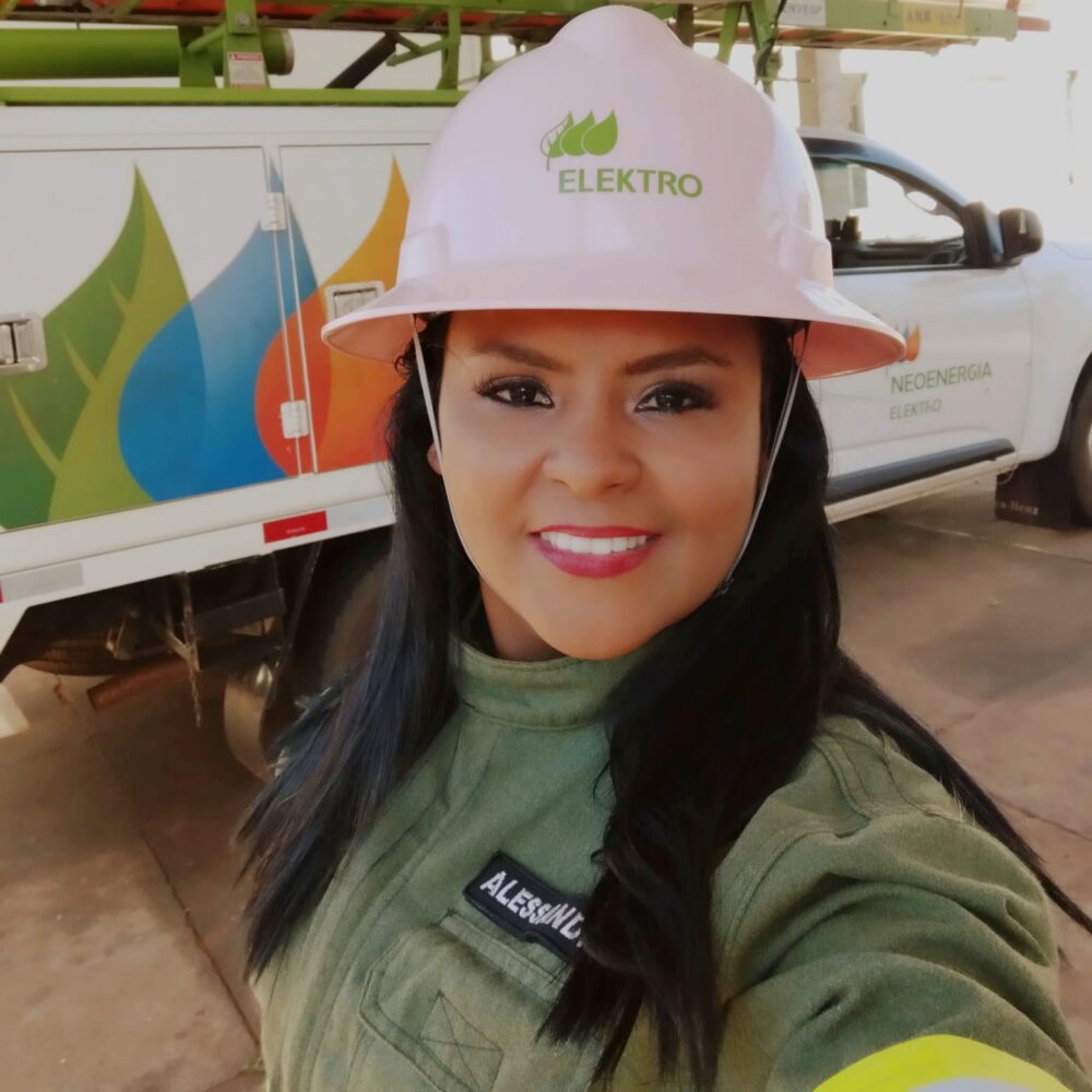 Primeira eletricista da Neoenergia em Andradina