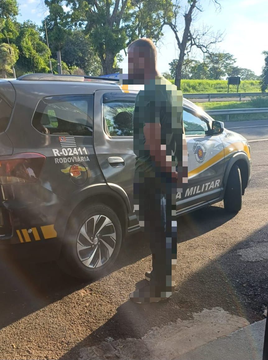 Procurado pela Justiça é preso na SP-300