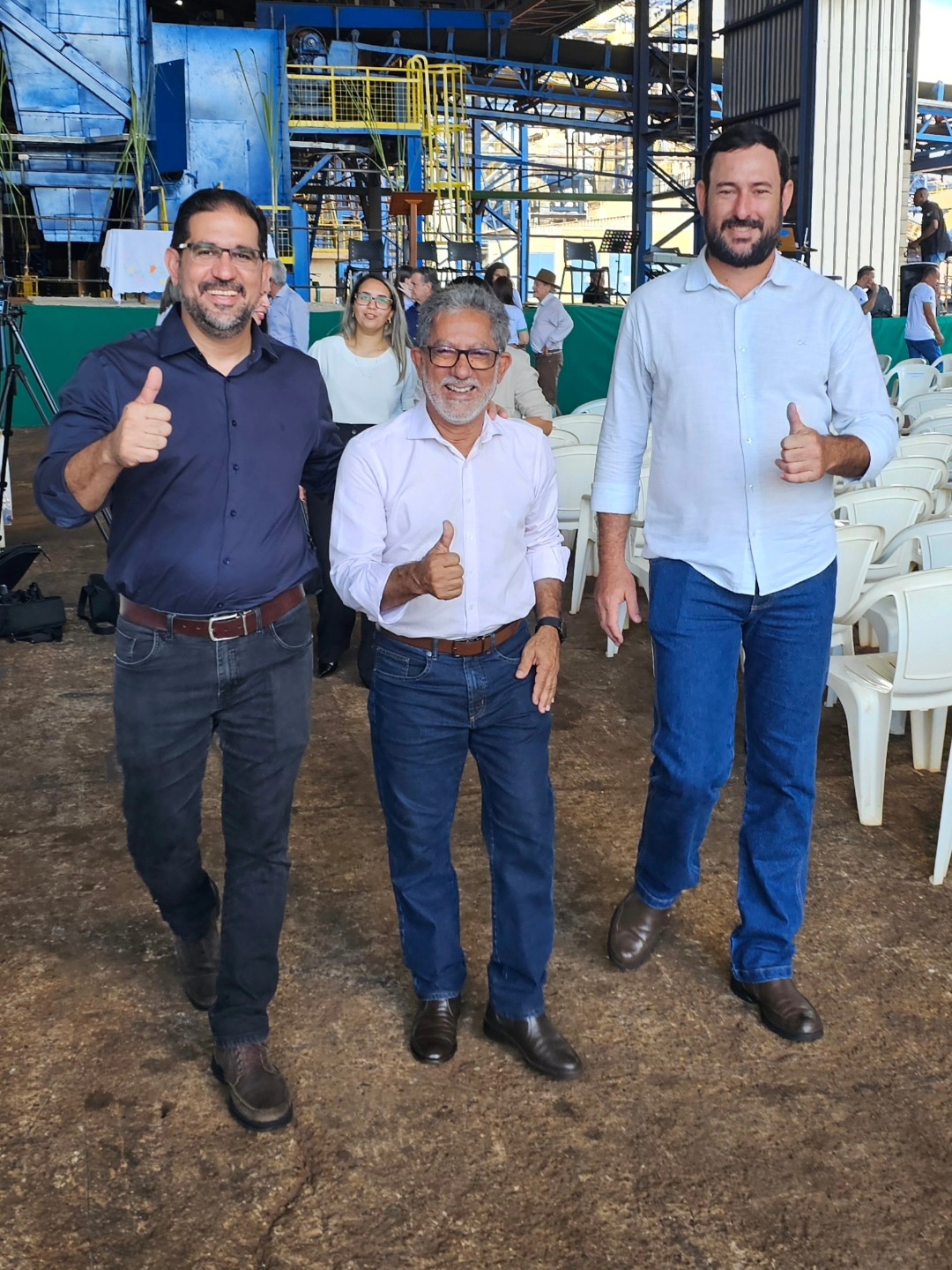 Foto acende cenário político em Castilho
