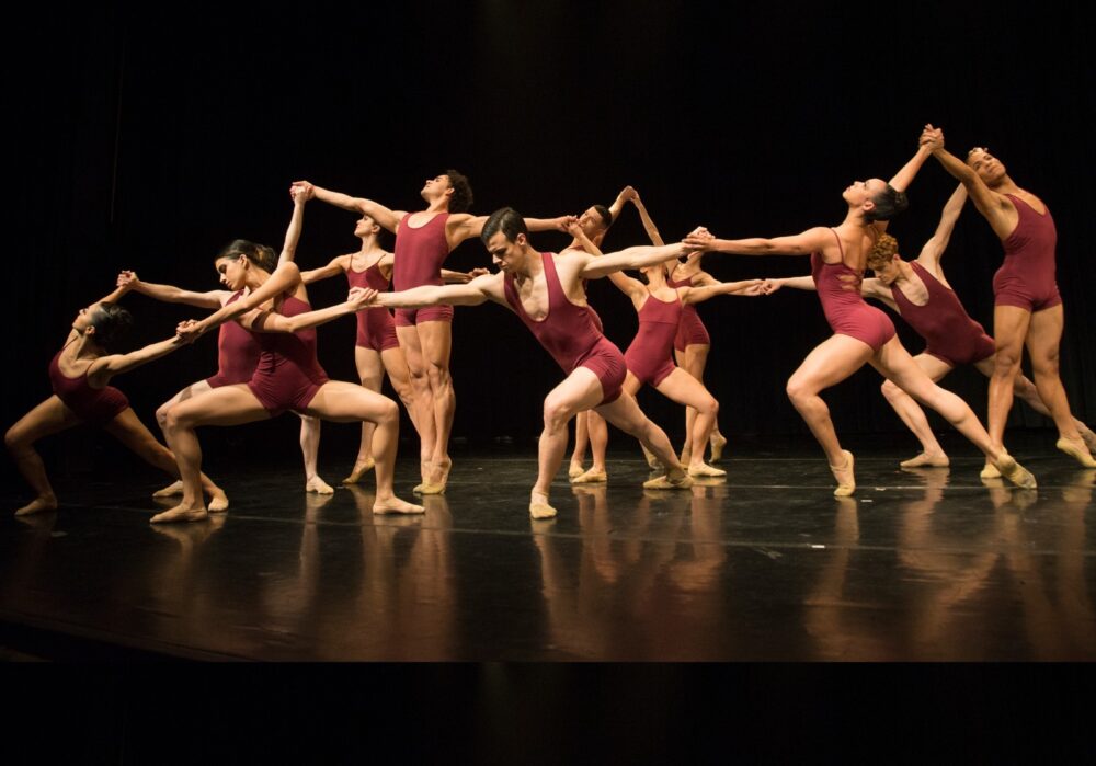 Ballet Stagium encerra circuito em Araçatuba