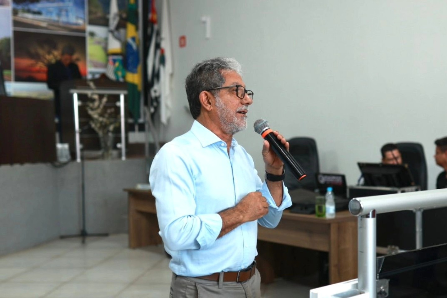 Castilho antecipa 13º dos servidores