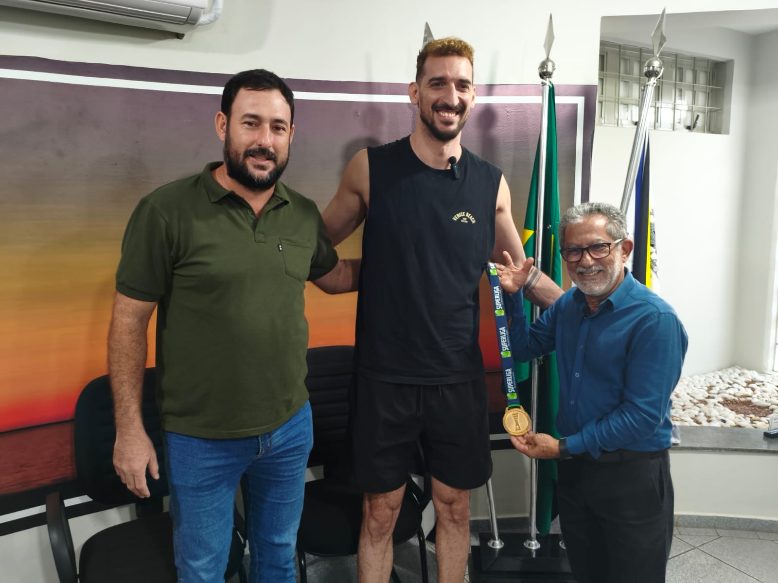 Caio conquista acesso à elite do vôlei brasileiro