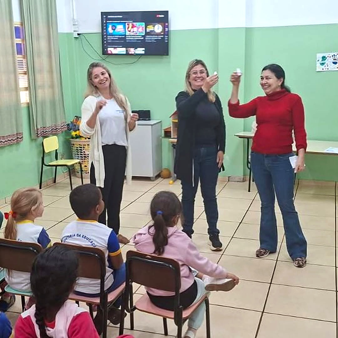 Saúde leva orientação para alunos em Castilho