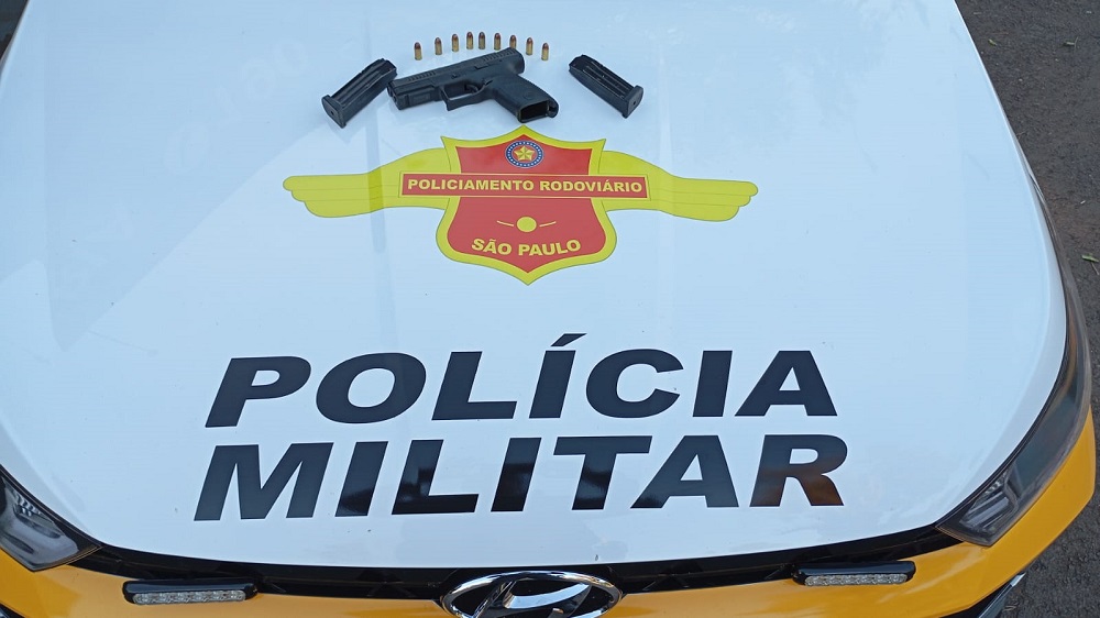 Arma é apreendida em ônibus na Rondon