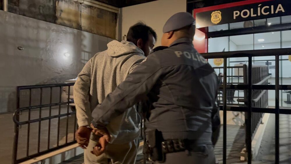 Homem é preso por tráfico de drogas com 45 porções de cocaína em Nova Independência