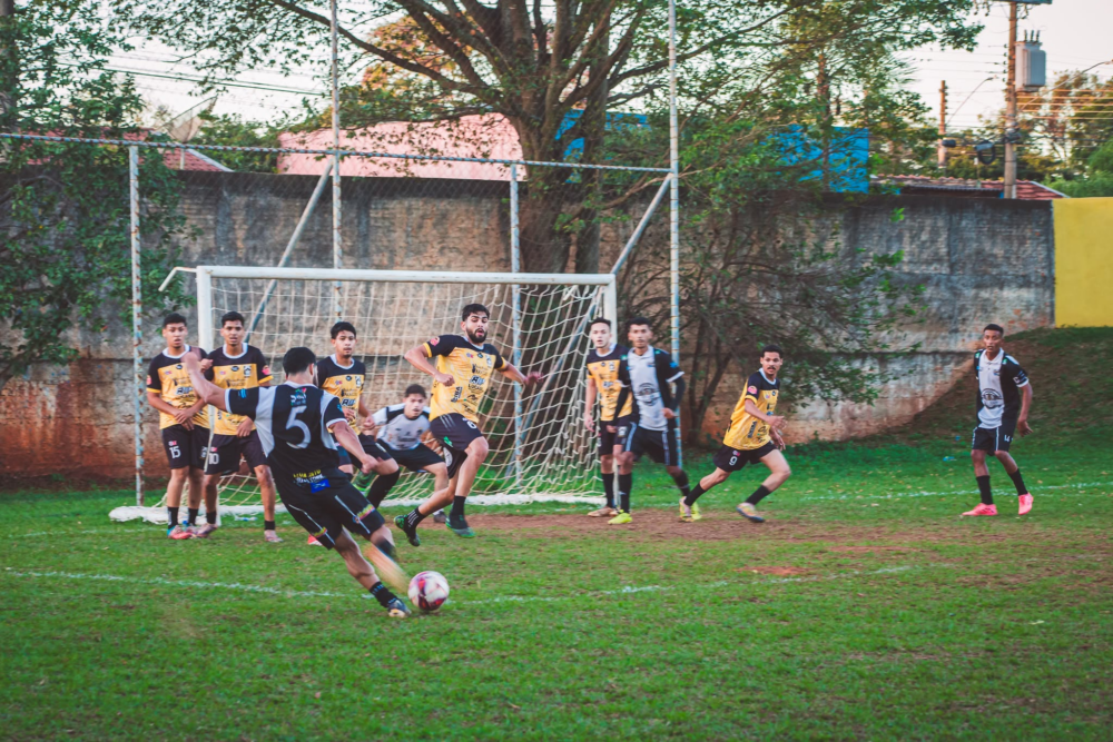 Semifinais do Campeonato Varzeano de Castilho definem os finalistas nesta quarta-feira